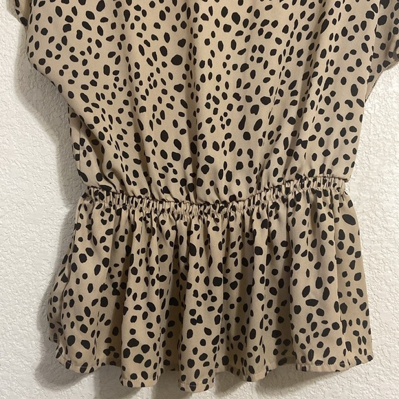 FREE KISSES SHIRT - Picture 5 of 7